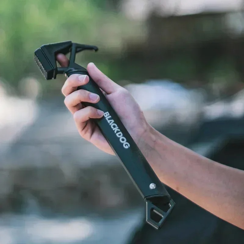 Outdoor Hunting Dog Supply - Martelo de Acampamento BLACKDOG: Ferramenta de